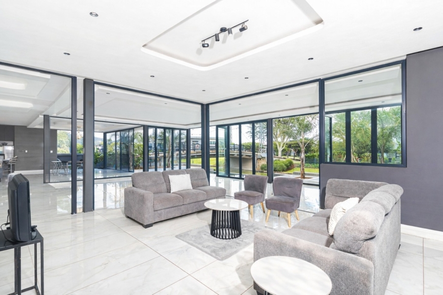 6 Bedroom Property for Sale in The Islands Estates North West